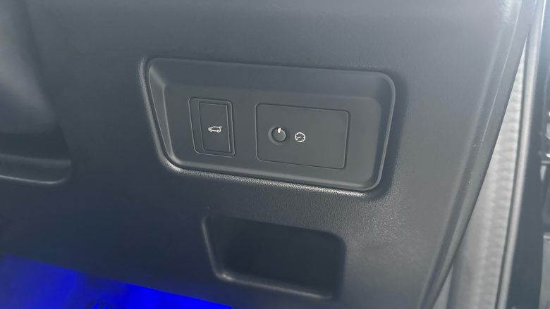 Land Rover Discovery 3.0 D350 Dynamic SE 5dr Auto Diesel Station Wagon